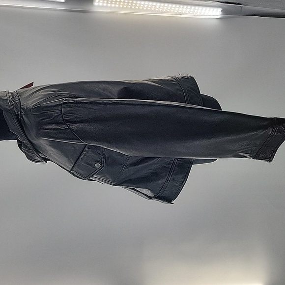 Women's Black Leather Jacket - Picture 14 of 16